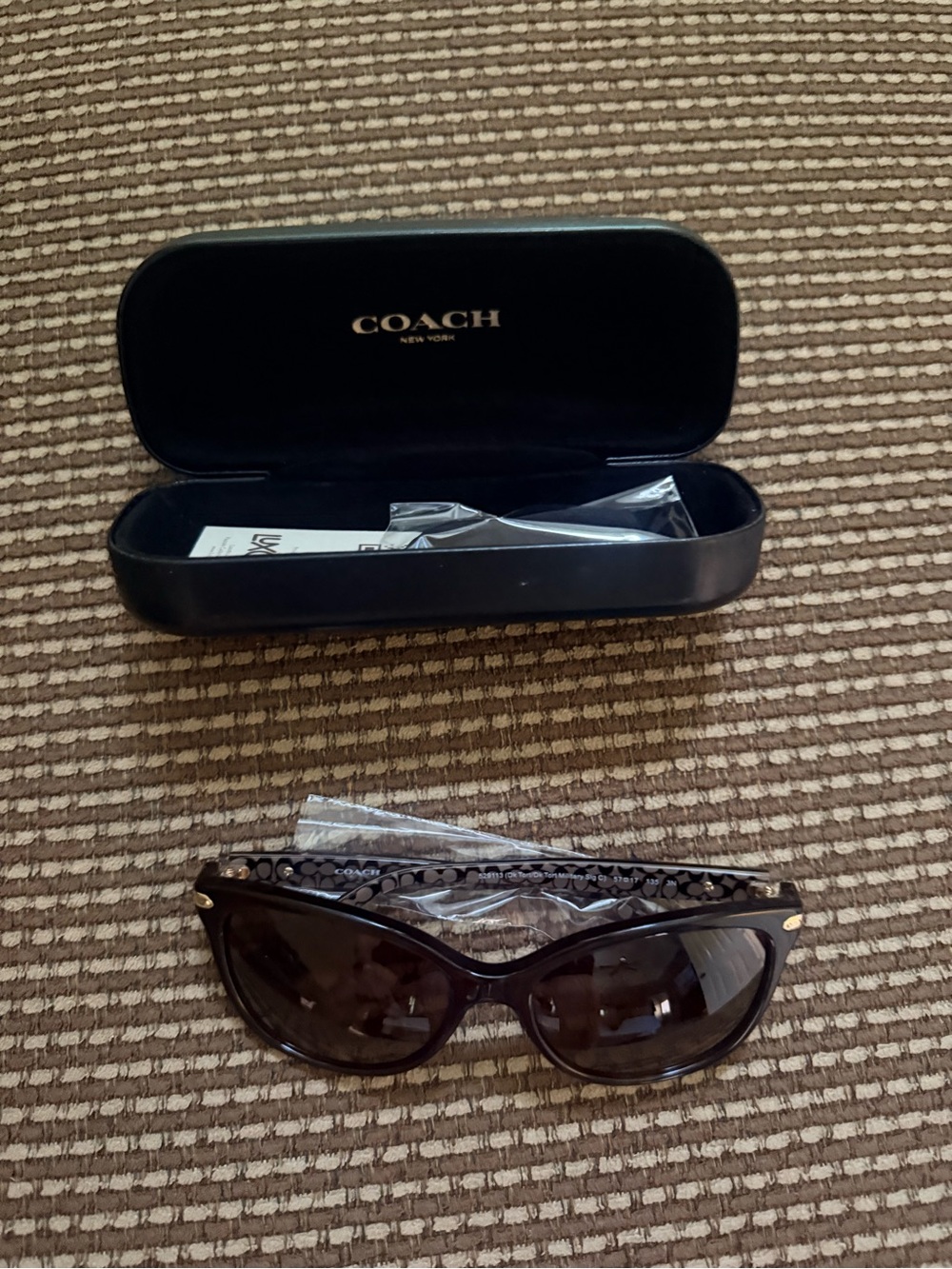 NWOT COACH Women's Sunglasses